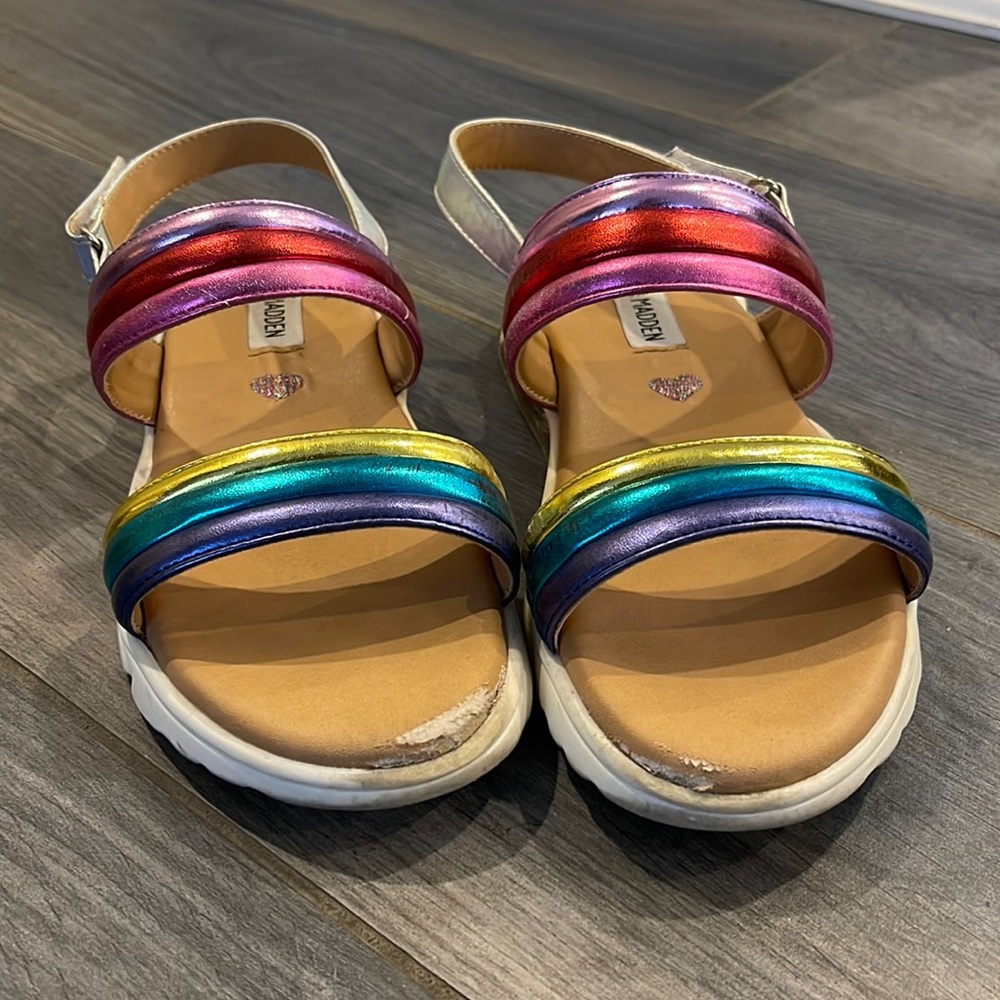 STEVE MADDEN rainbow sandal